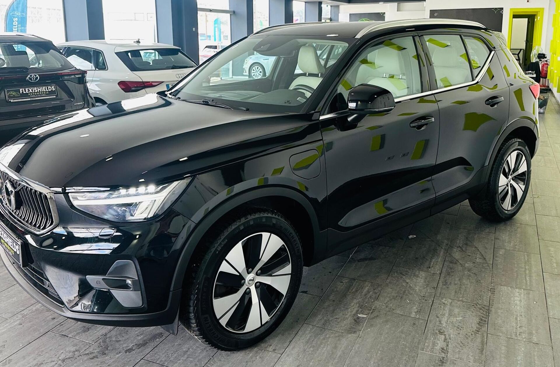 VOLVO XC40 1.5 T4 PHEV Essential