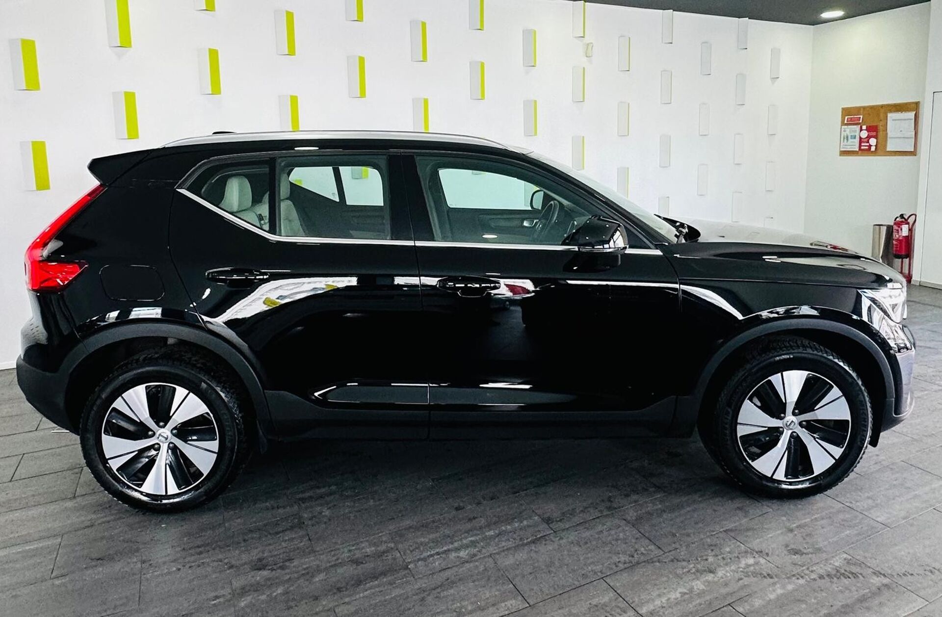 VOLVO XC40 1.5 T4 PHEV Essential