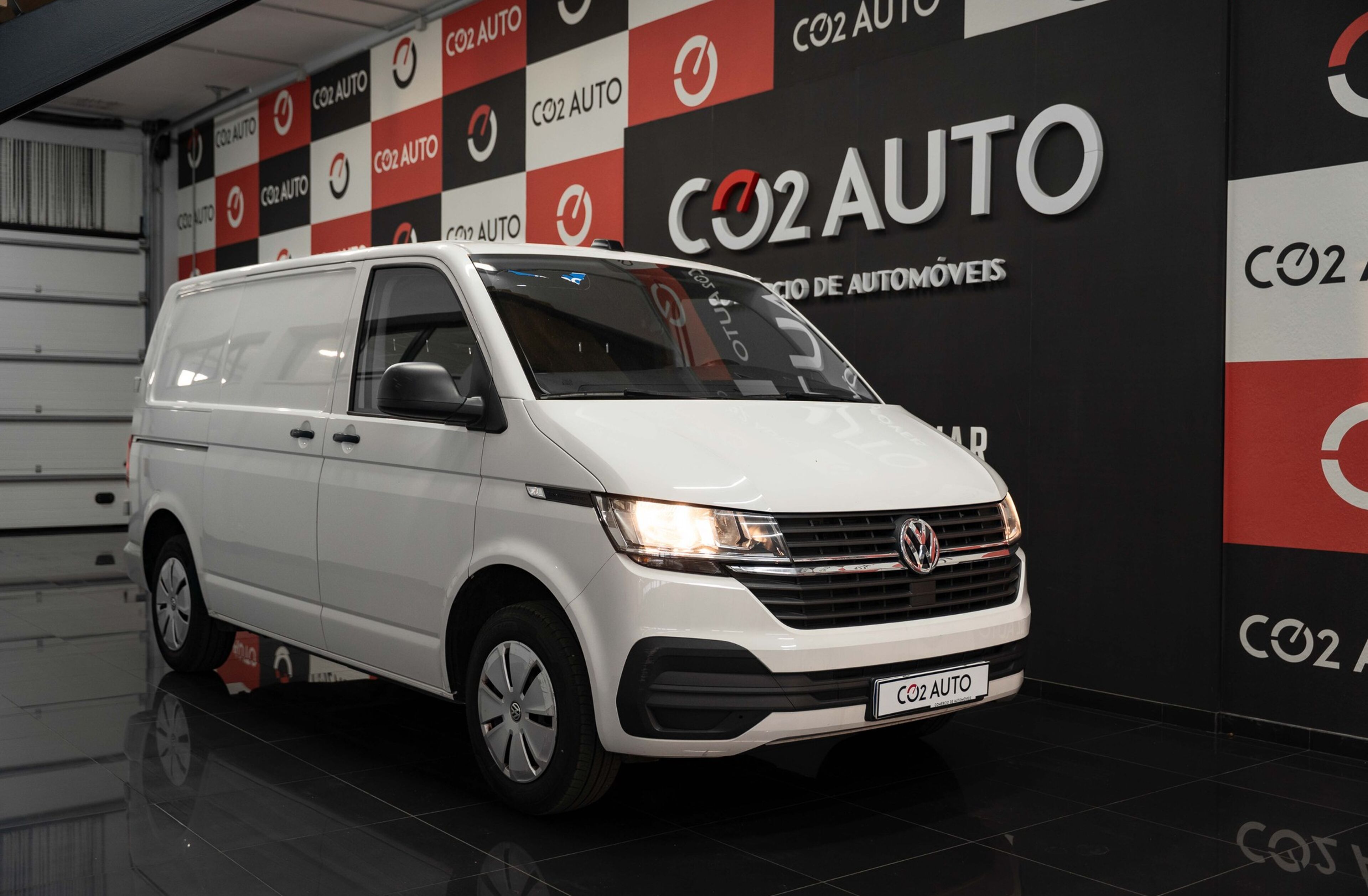 VOLKSWAGEN Transporter 2.0 TDI Extra AC
