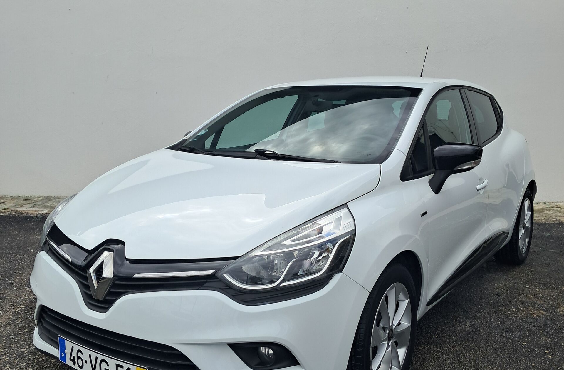 RENAULT Clio 1.5 dCi Limited