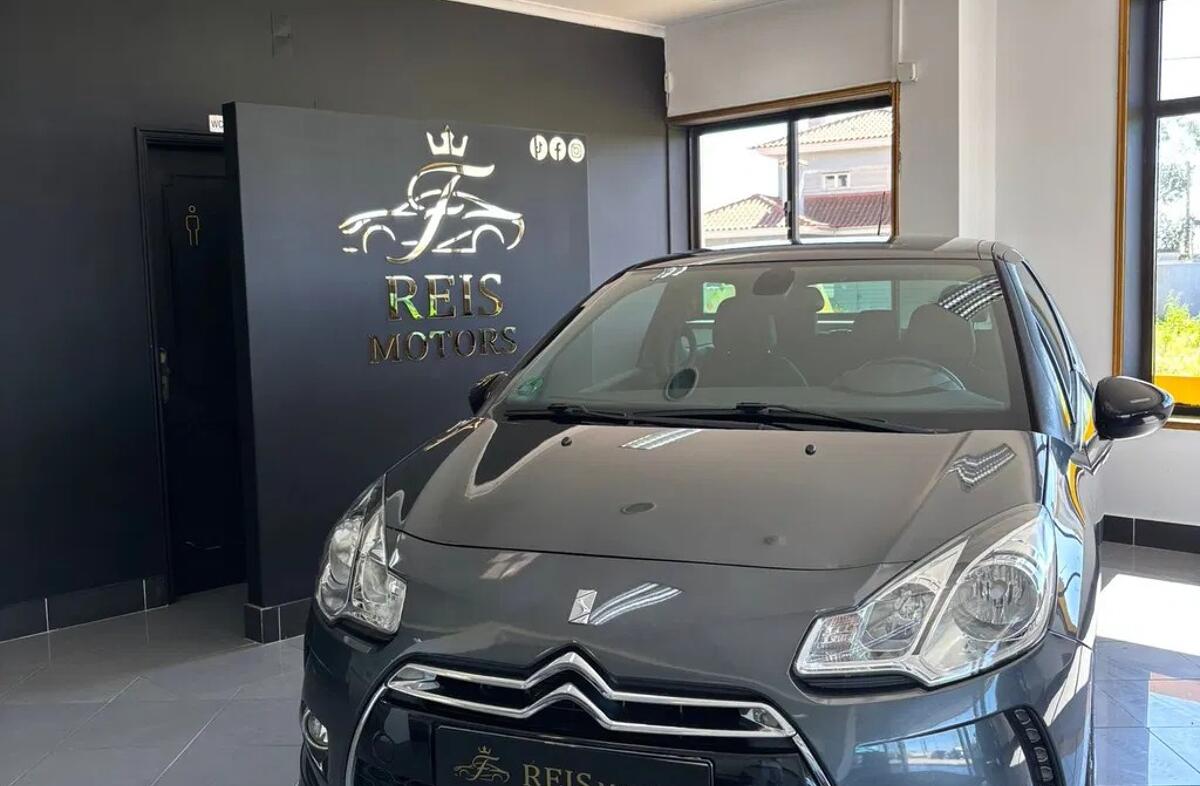 CITROEN DS 3 1.6 e-HDi Airdream Sport Chic