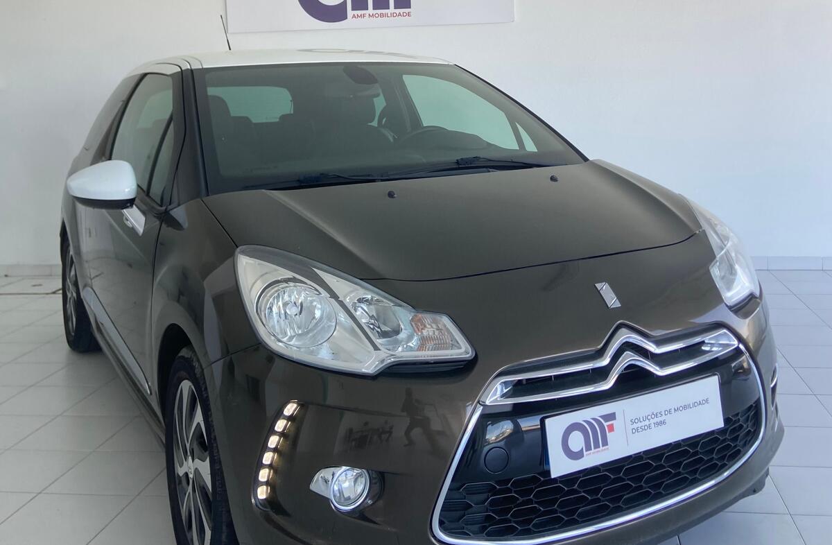 CITROEN DS 3 1.6 e-HDi Airdream Sport Chic