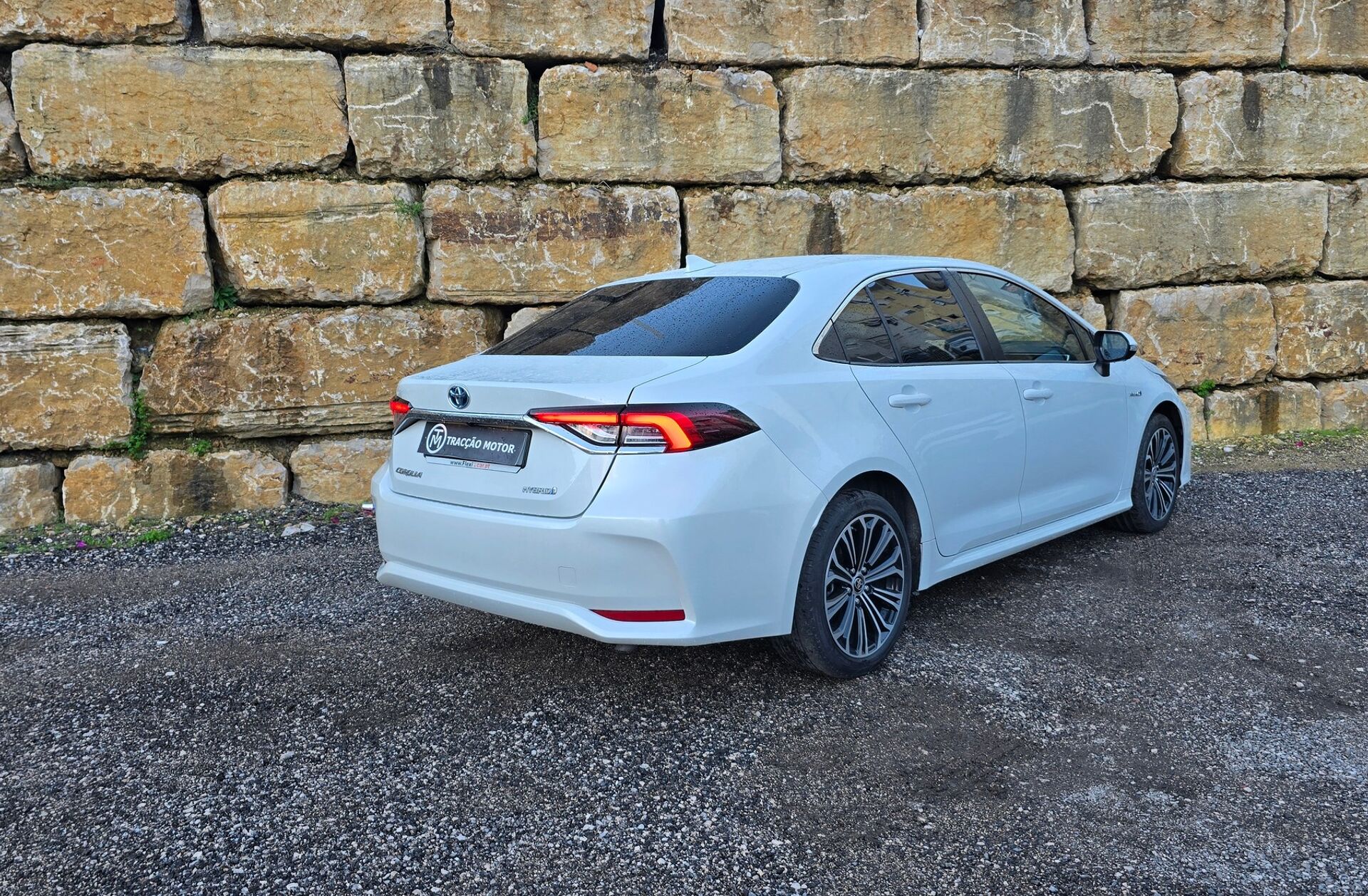TOYOTA Corolla 1.8 Hybrid Comfort