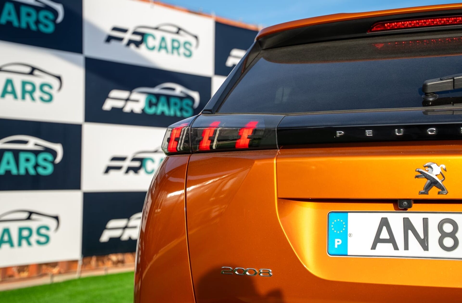 PEUGEOT 2008 1.2 PureTech Allure Pack