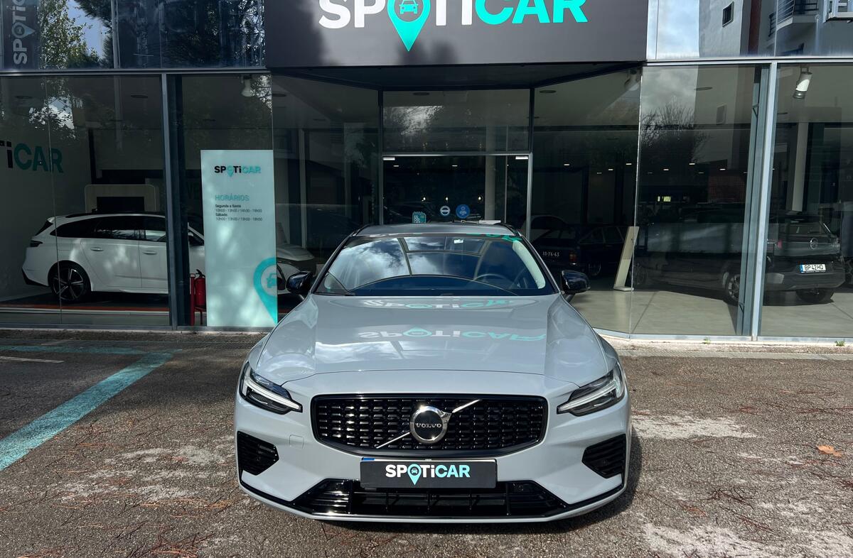 VOLVO V60 2.0 T6 AWD TE Plus Dark