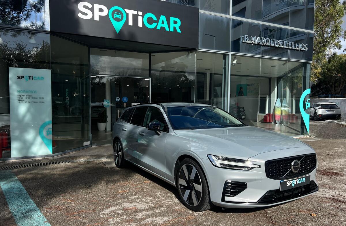 VOLVO V60 2.0 T6 AWD TE Plus Dark