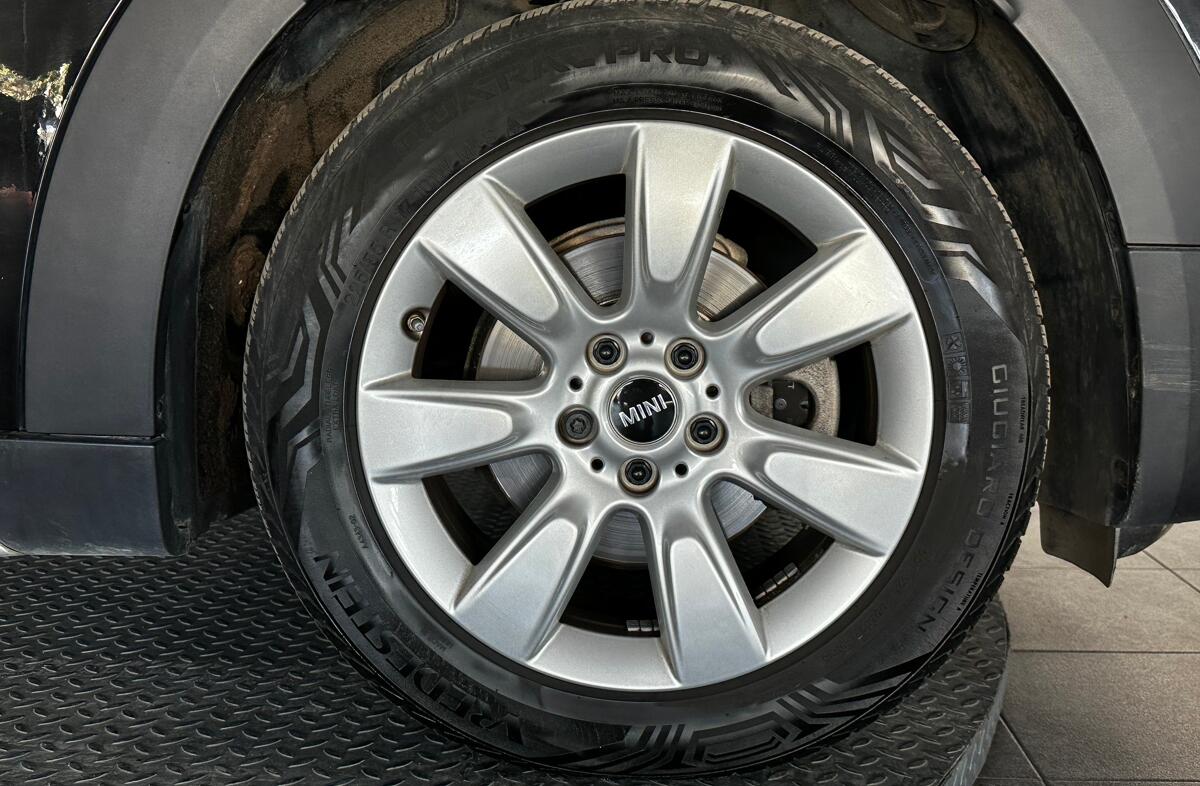 MINI Mini Countryman Mini One