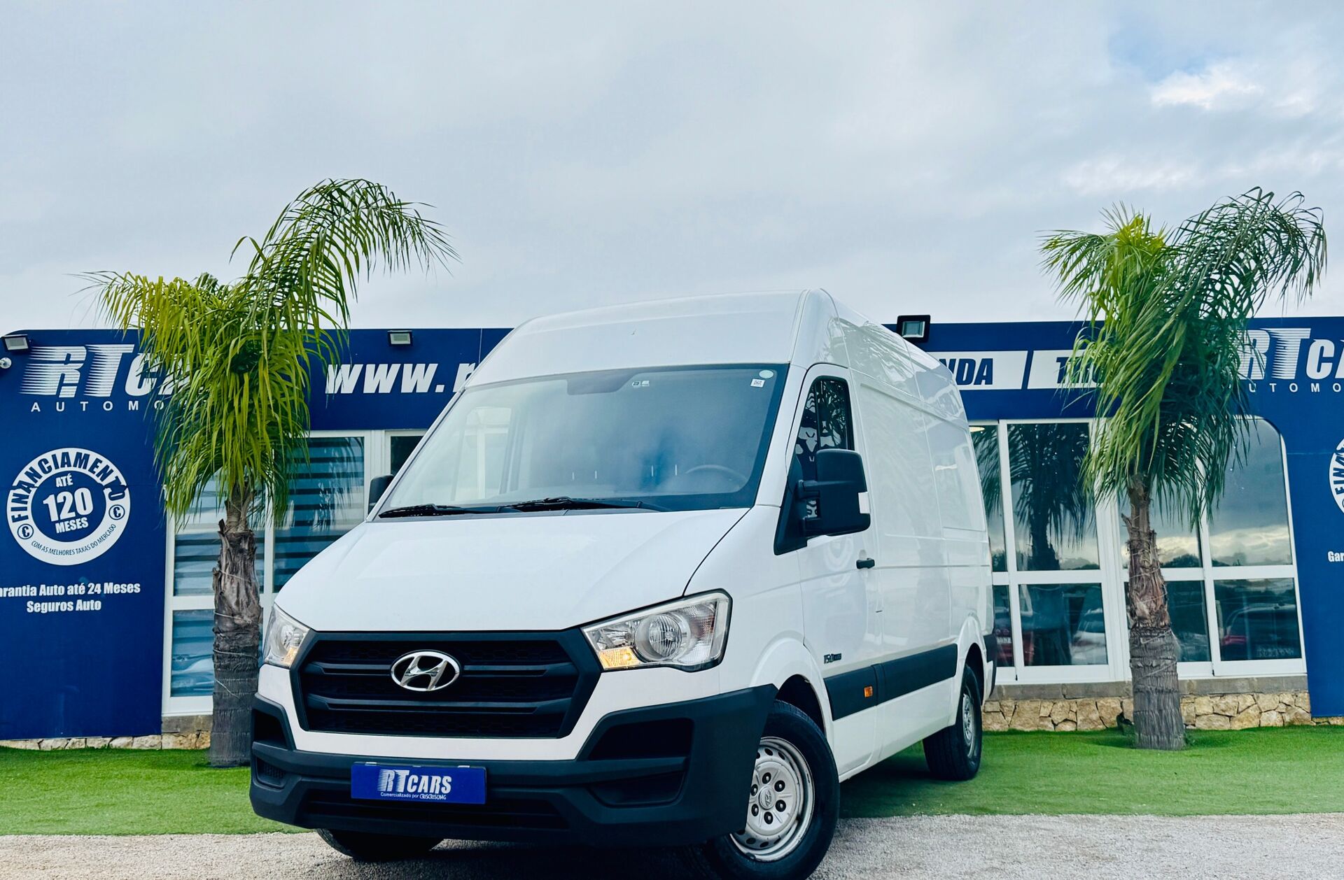 HYUNDAI H350 2.5 CRDi LWB Access