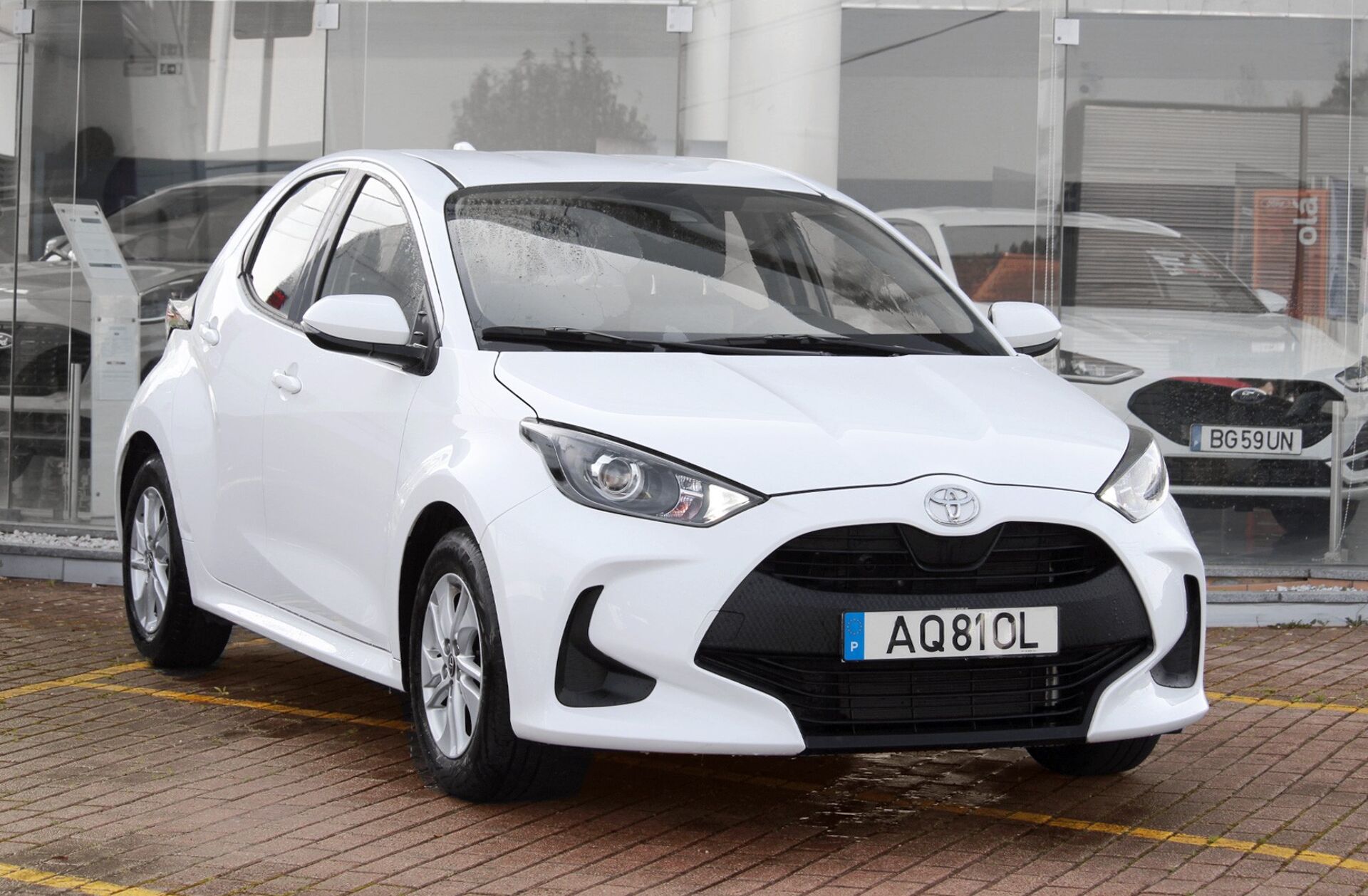 TOYOTA Yaris 1.0 VVT-i Comfort