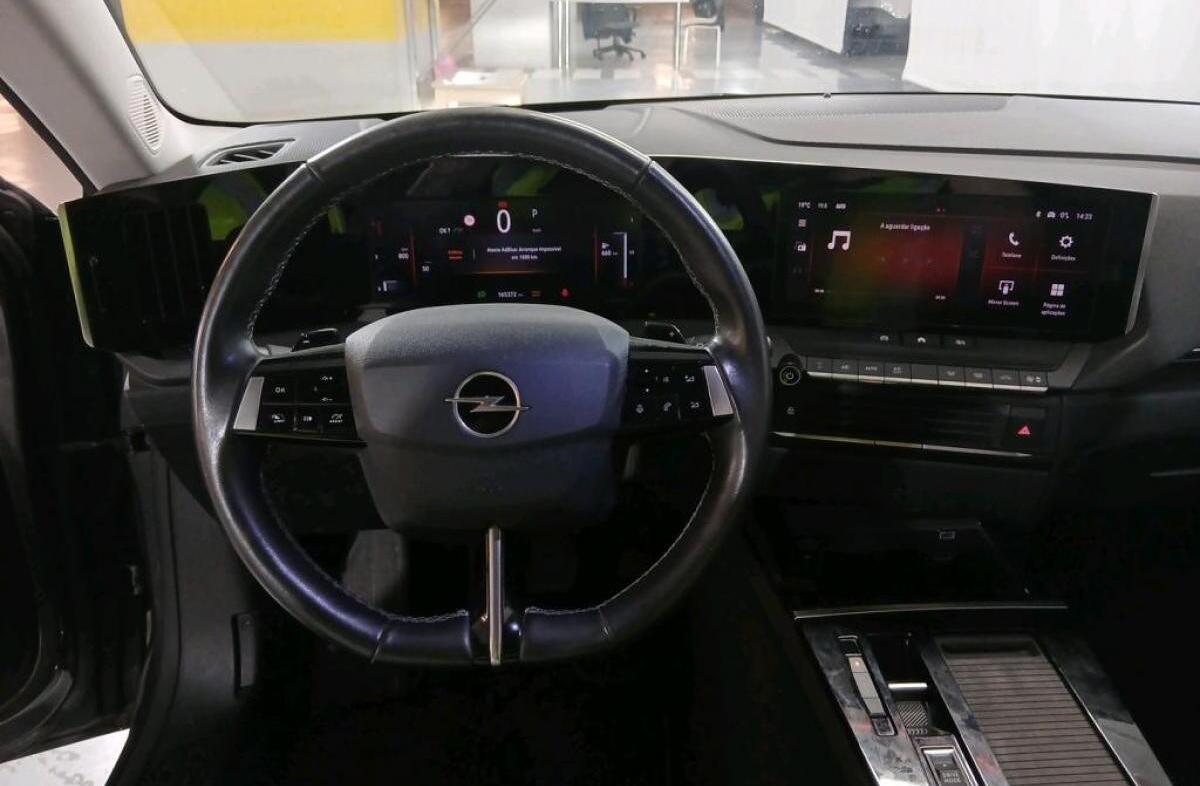 OPEL Astra 1.5 D Edition Aut.