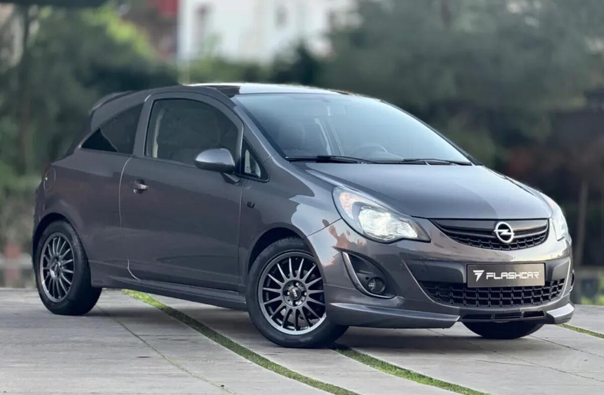 OPEL Corsa D Corsa 1.2 Go!