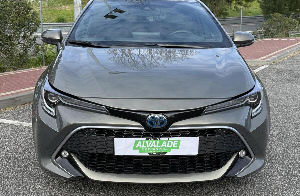 TOYOTA Corolla 1.8 Hybrid Exclusive
