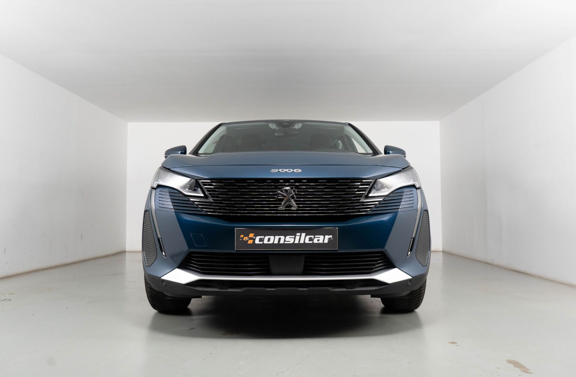 PEUGEOT 5008 1.2 PureTech Allure Pack EAT8
