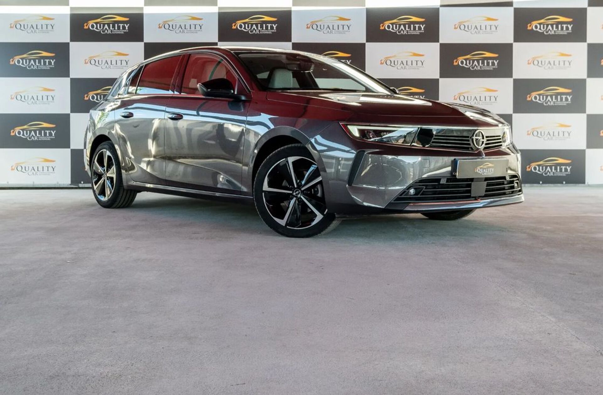 OPEL Astra 1.2 T Elegance