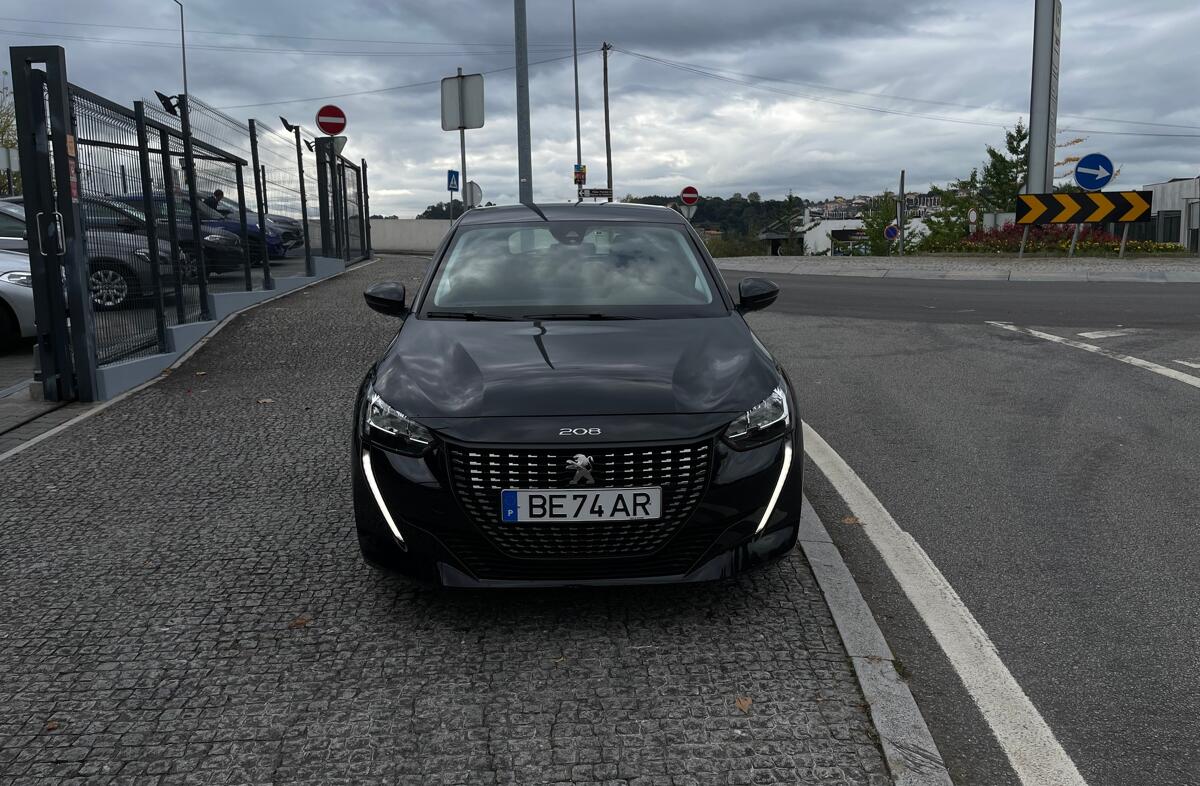 PEUGEOT 208 1.2 PureTech Active