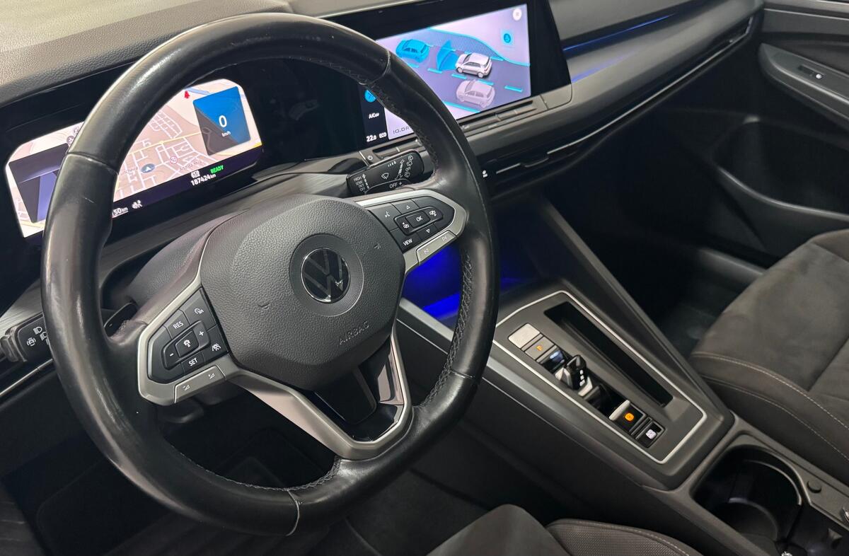 VOLKSWAGEN Golf 1.4 TSI e-Hybrid DSG