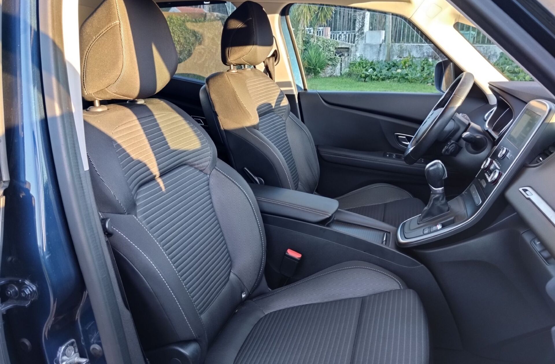 RENAULT Scénic G. 1.5 dCi Intens EDC SS