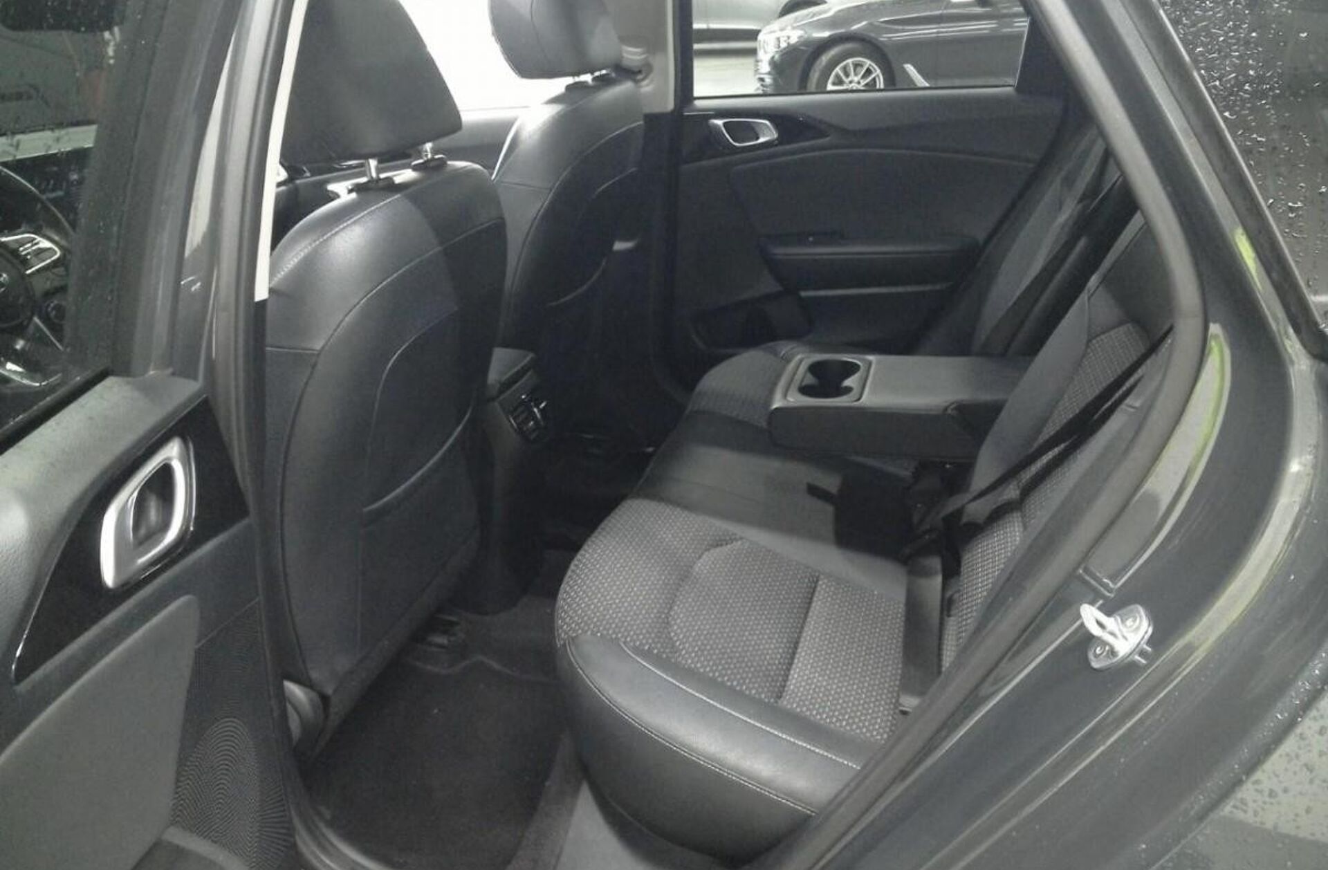 KIA Ceed SW 1.6 CRDi MHEV Drive+SRF