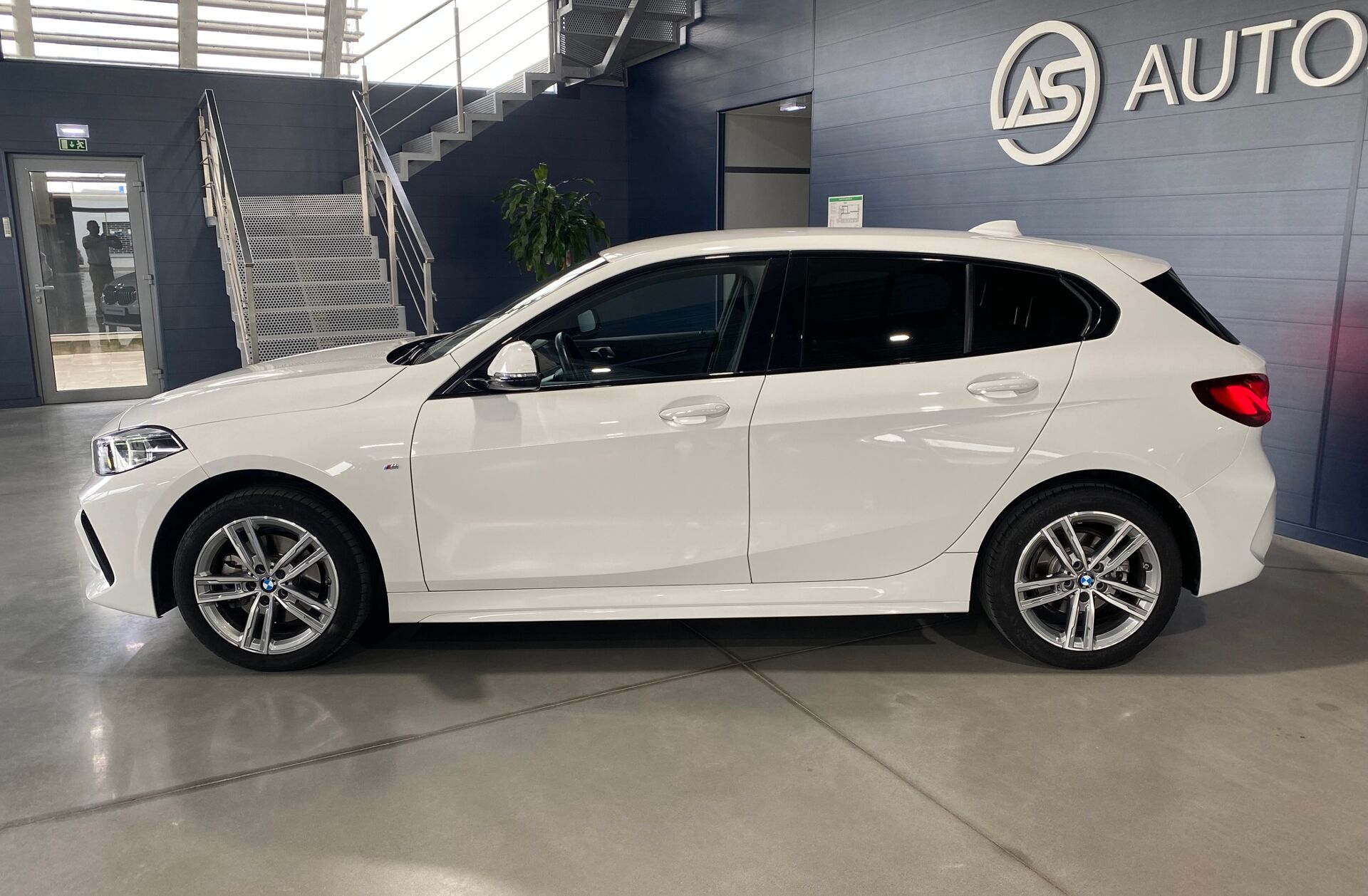 BMW Serie-1 116 d Pack Desportivo M Auto