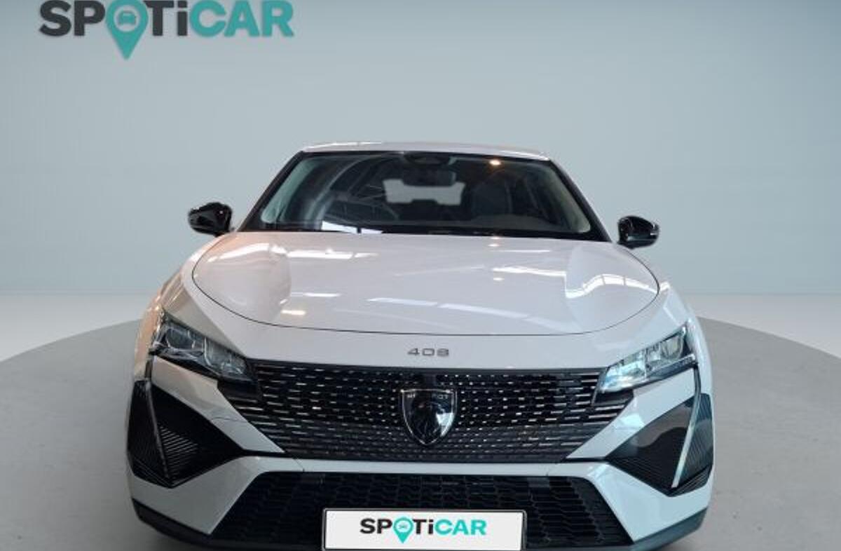 PEUGEOT 408 1.2 Hybrid Allure e-DCS6