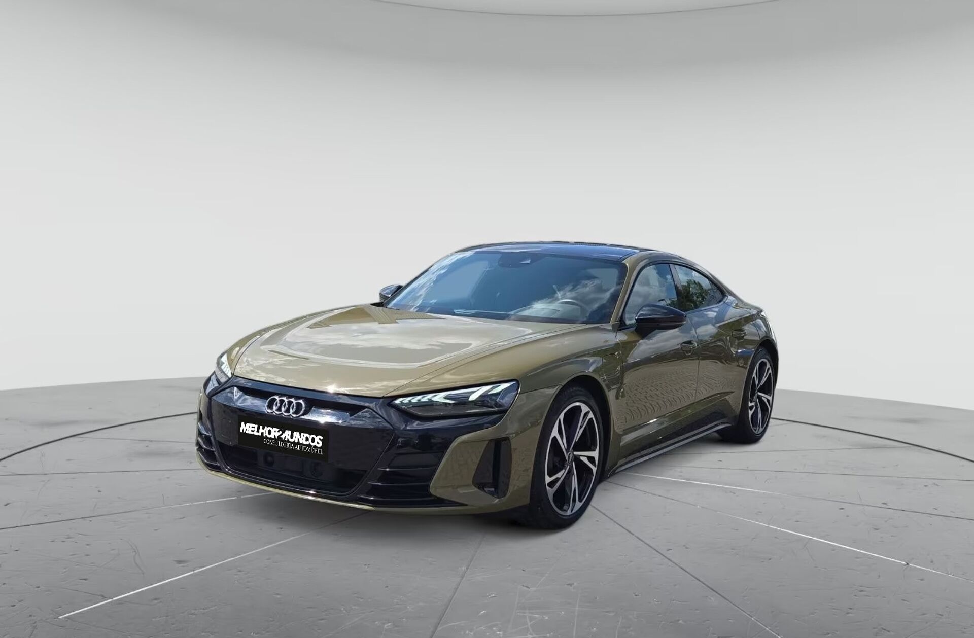 AUDI e-tron GT quattro