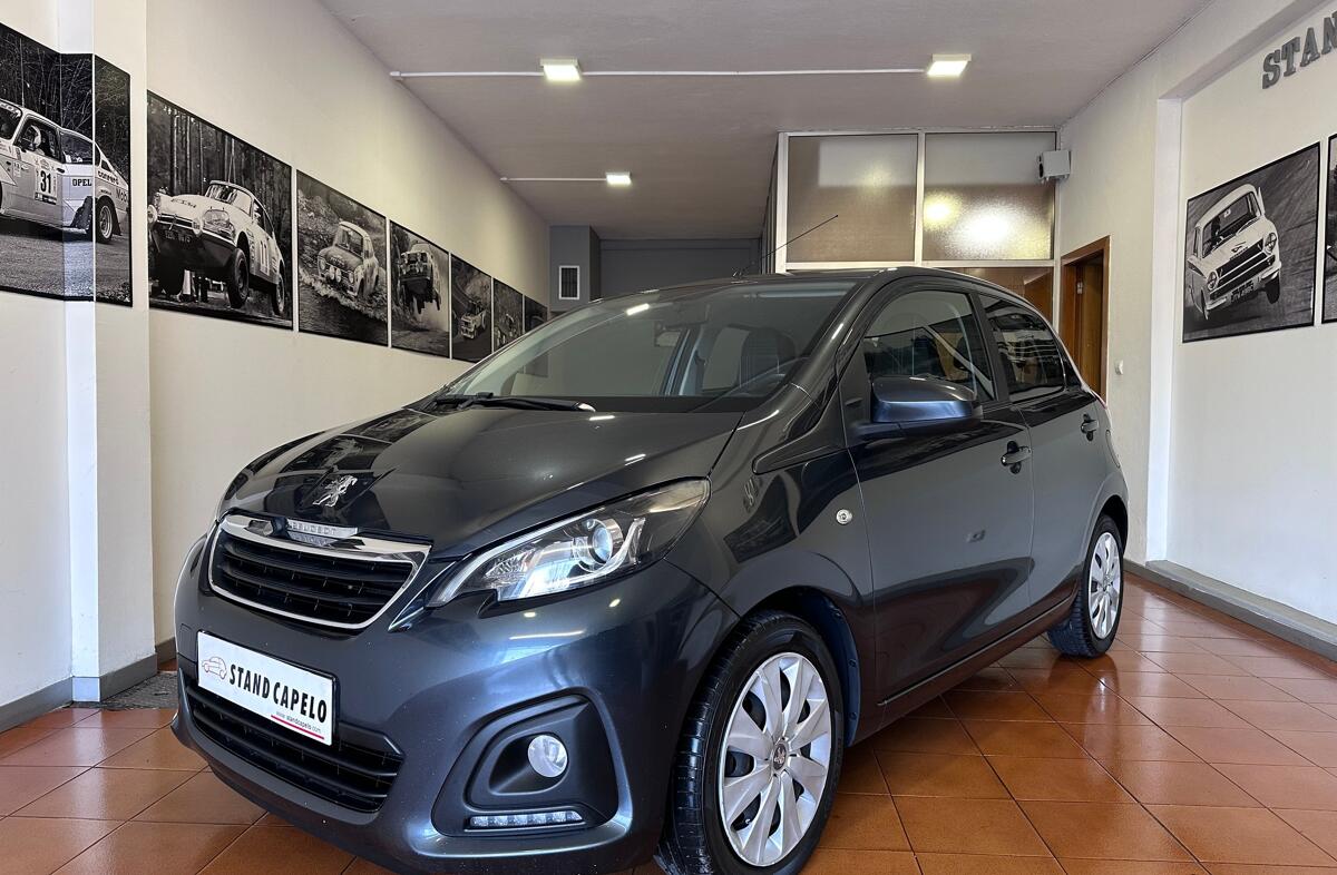 PEUGEOT 108 Top! 1.2 PureTech Allure