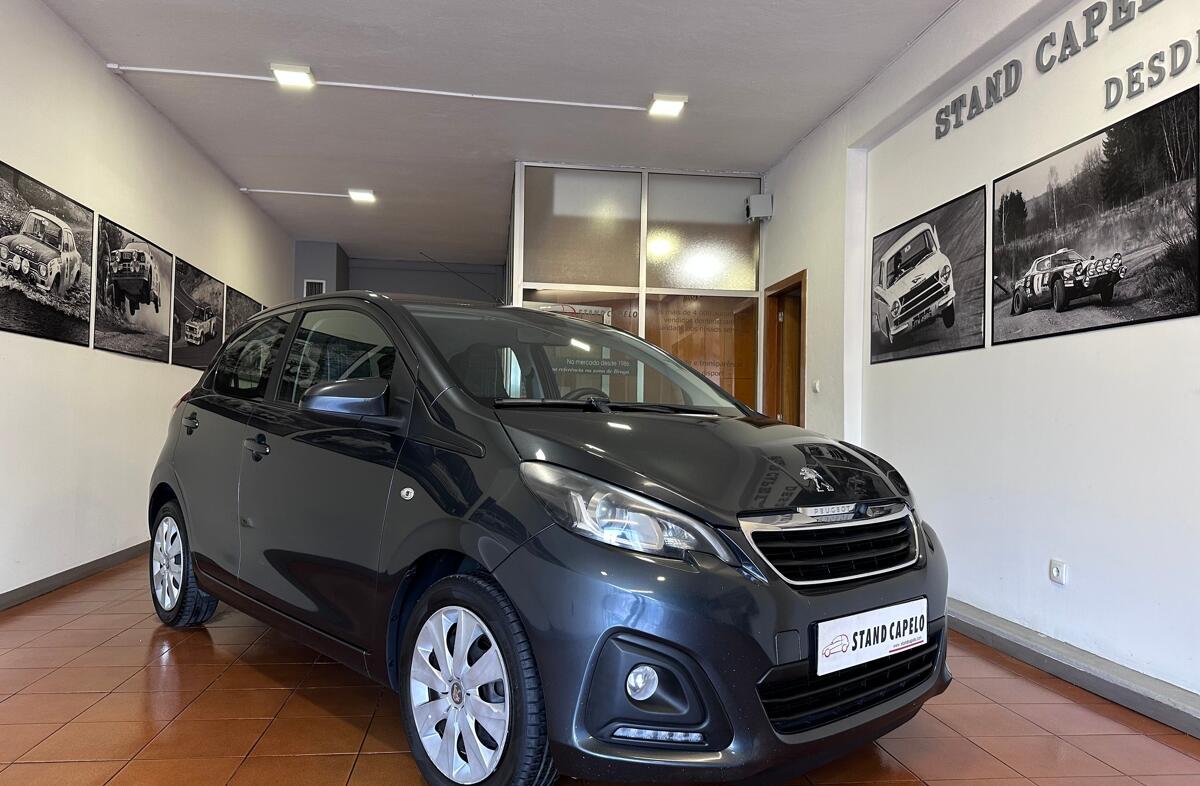 PEUGEOT 108 Top! 1.2 PureTech Allure