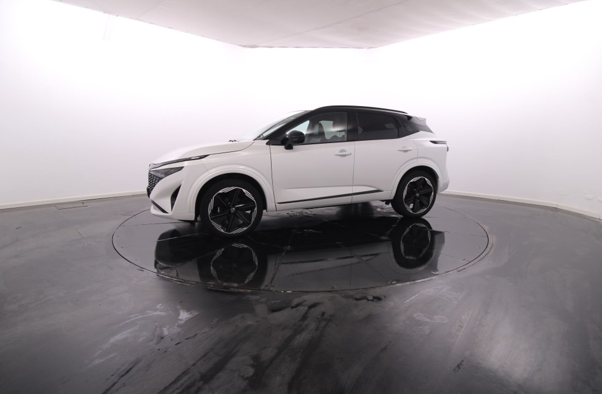 NISSAN Qashqai 1.3 DIG-T Evolve Xtronic