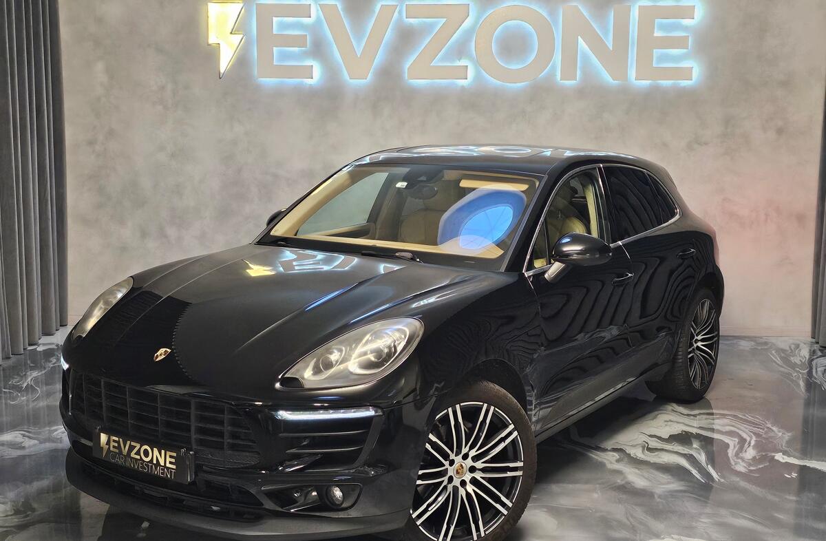 PORSCHE Macan S