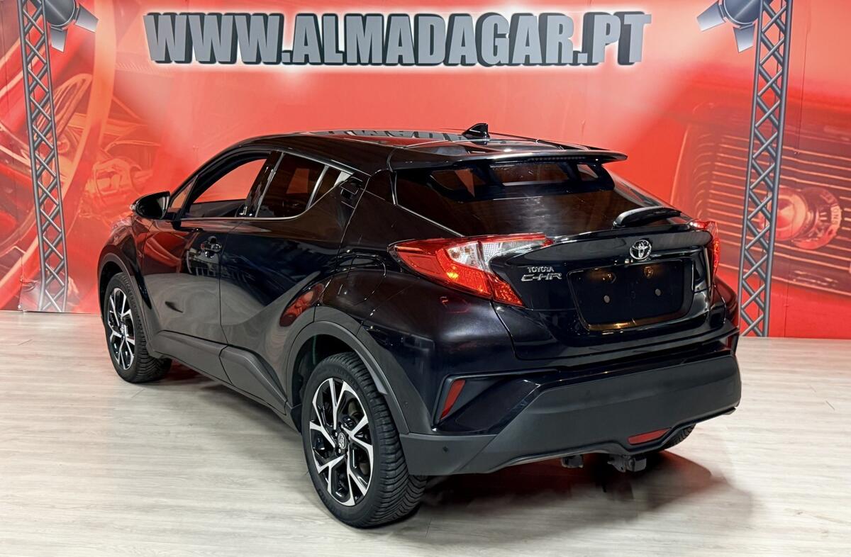 TOYOTA C-HR 1.2T Comfort+P.Style