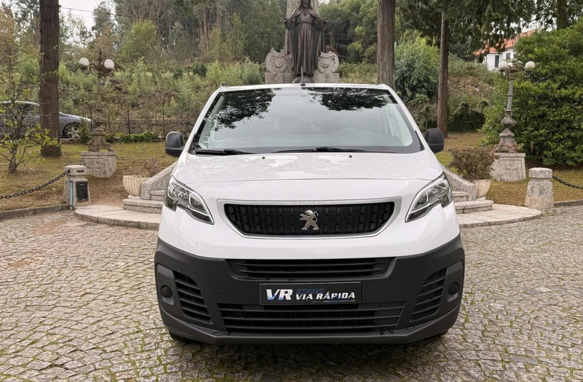 PEUGEOT Traveller 1.5 BlueHDi L3H1 Long