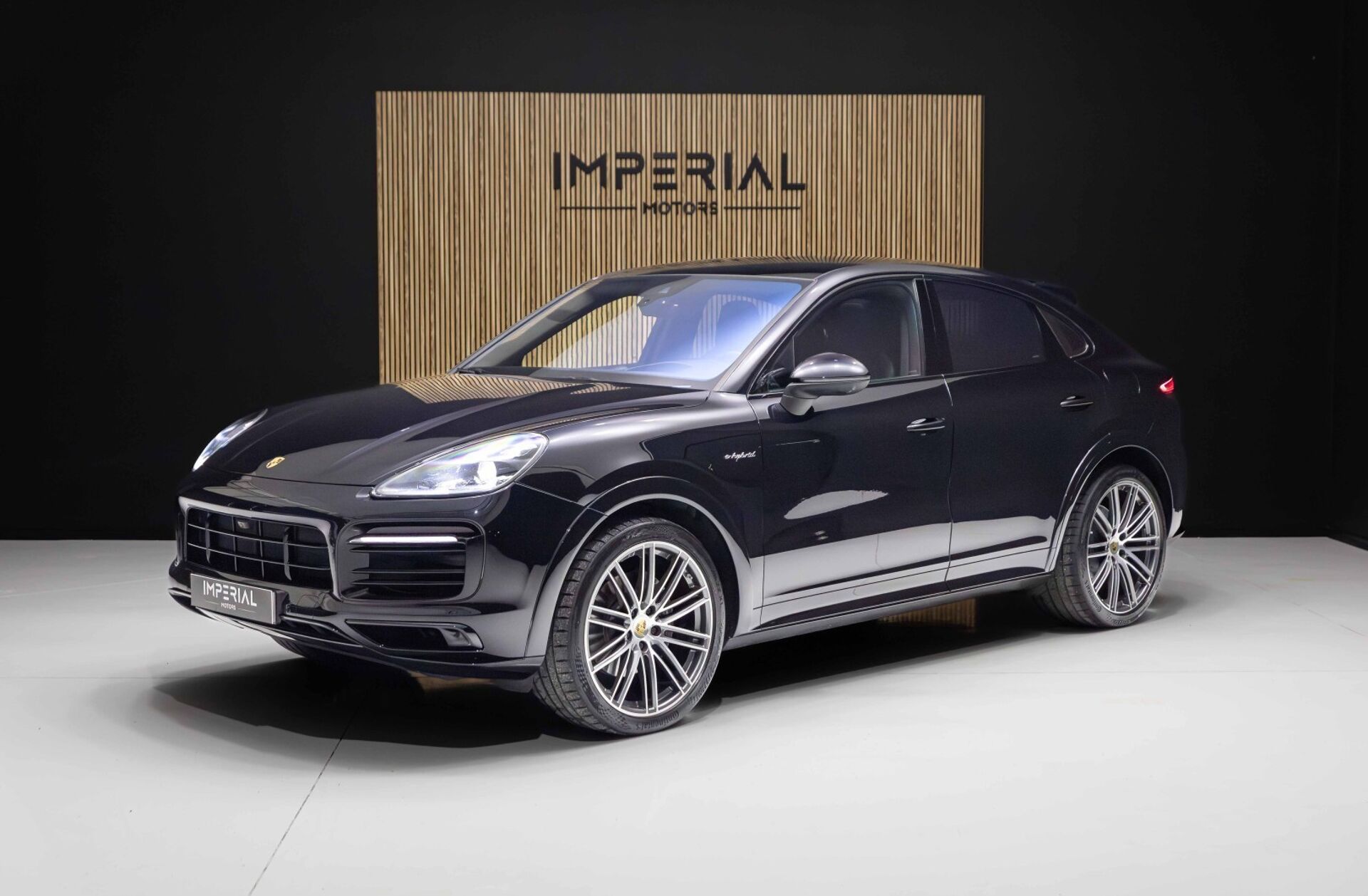 PORSCHE Cayenne E-Hybrid