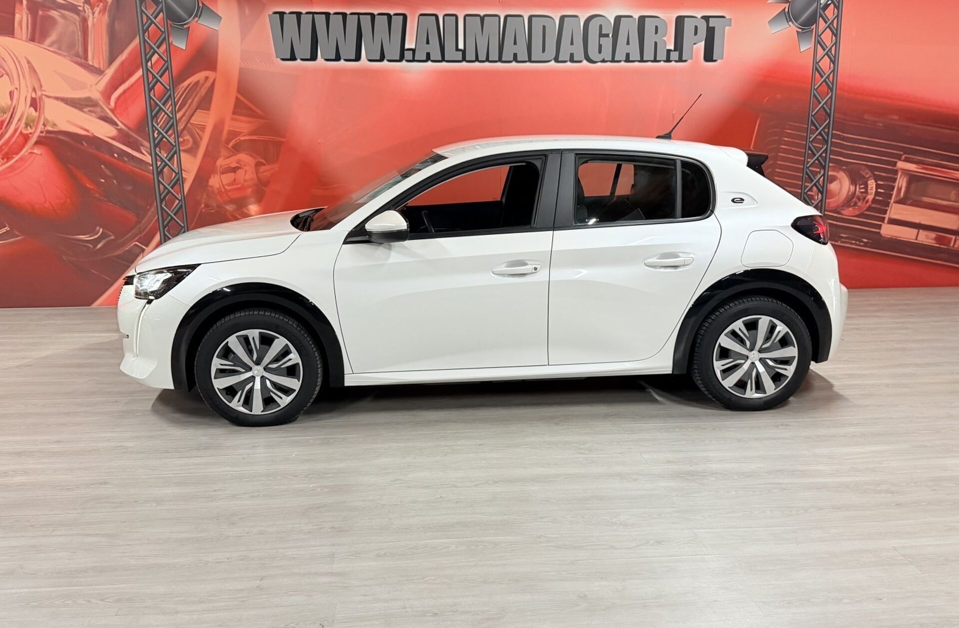 PEUGEOT 208 e- 50 kWh Active Pack