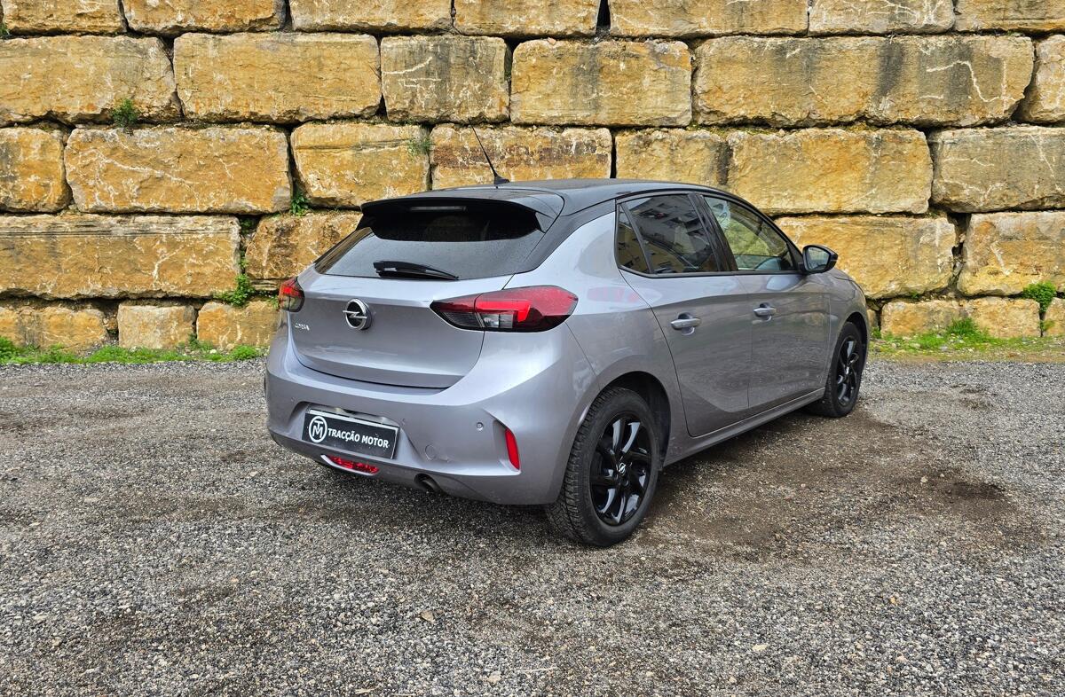 OPEL Corsa 1.2 Edition