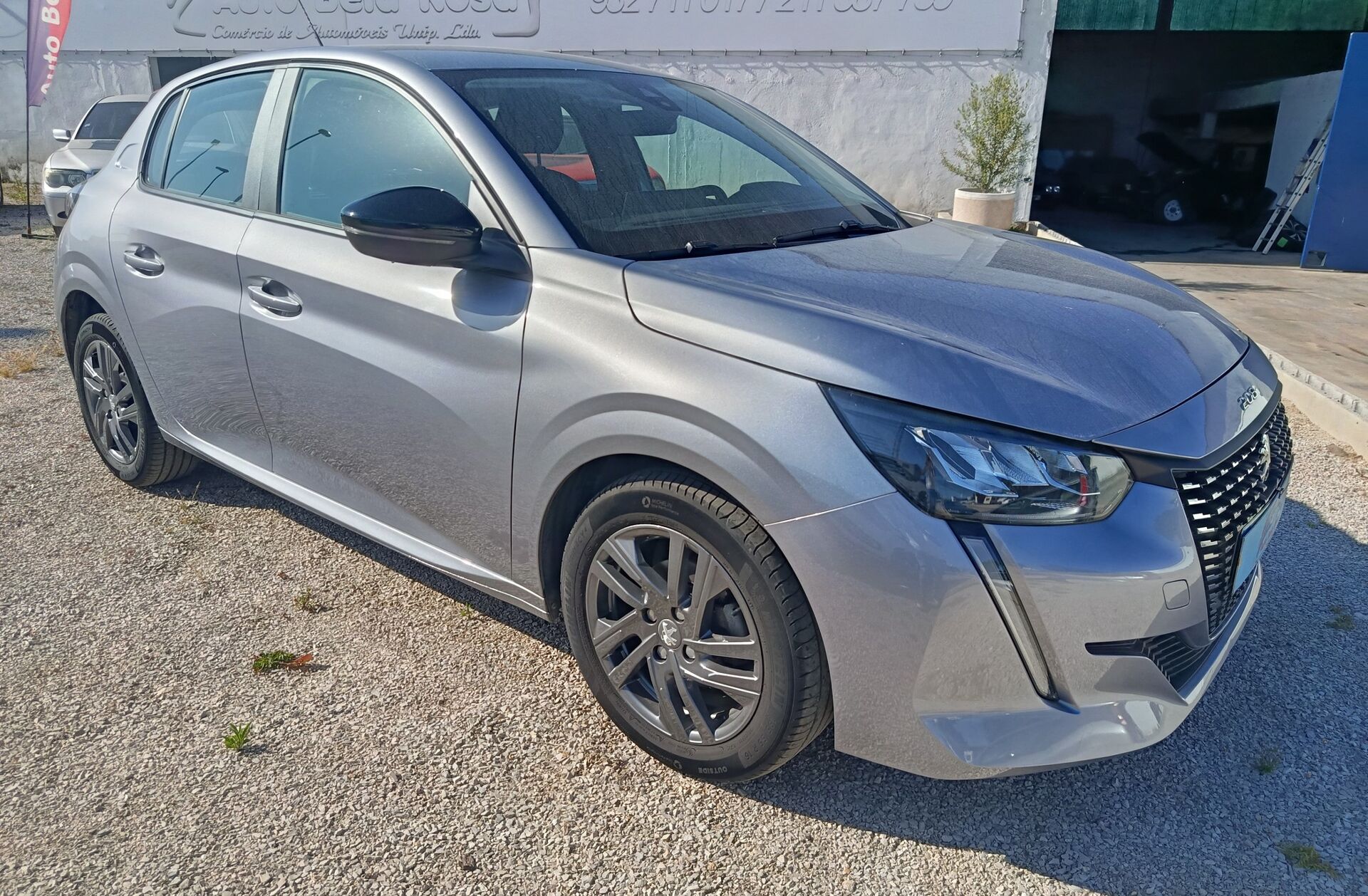 PEUGEOT 208 1.2 PureTech Active