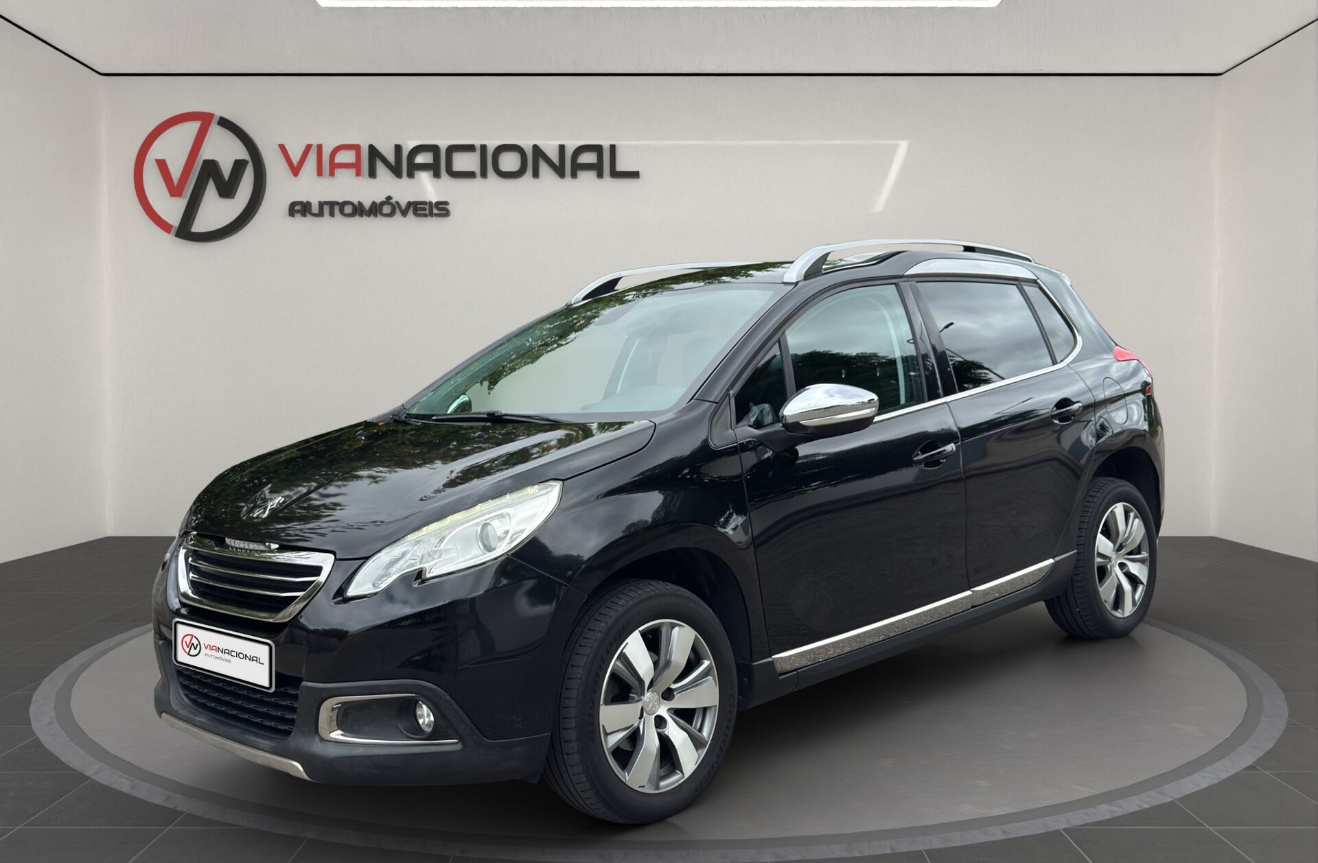 PEUGEOT 2008 1.6 BlueHDi Allure
