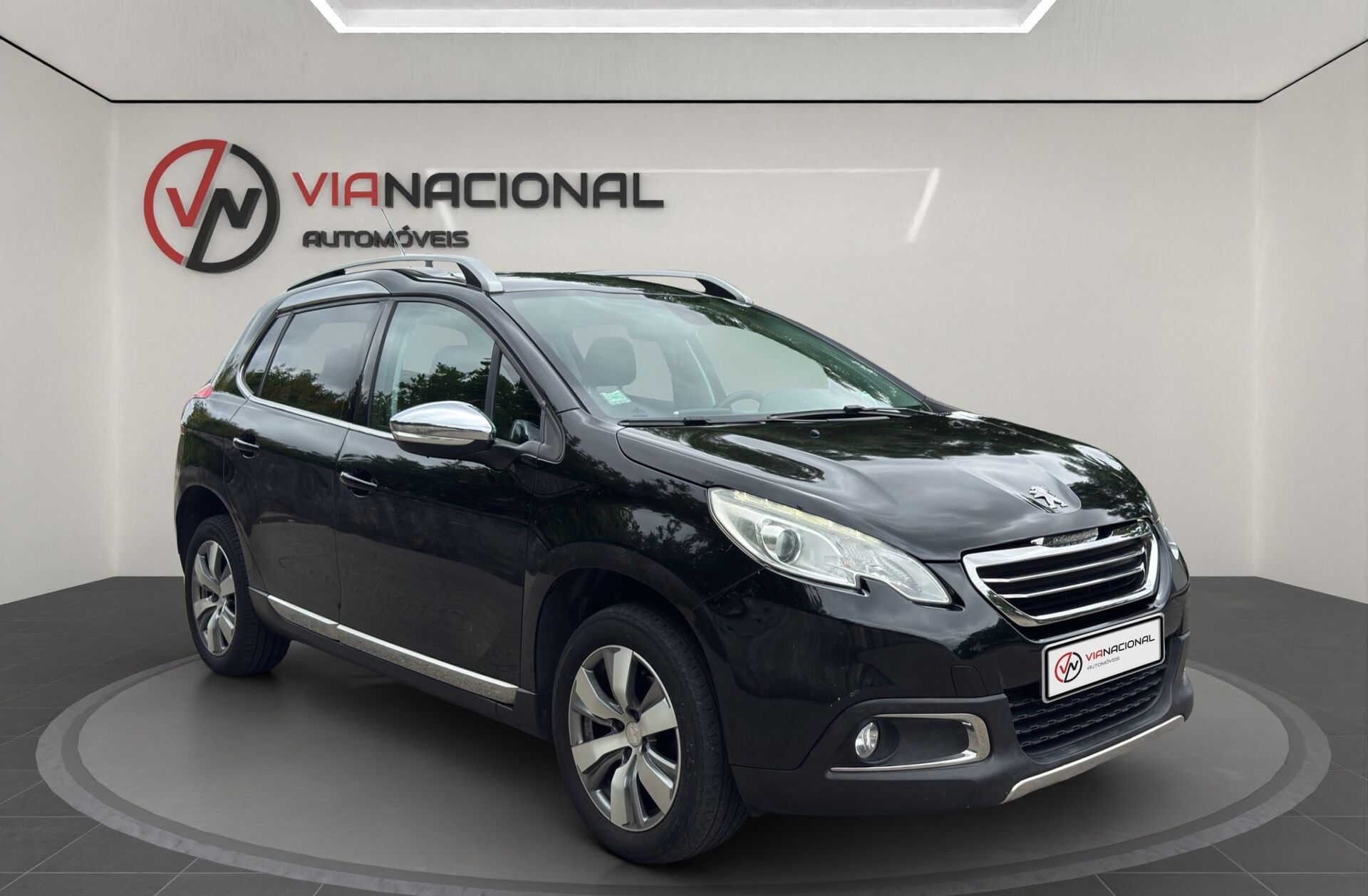 PEUGEOT 2008 1.6 BlueHDi Allure