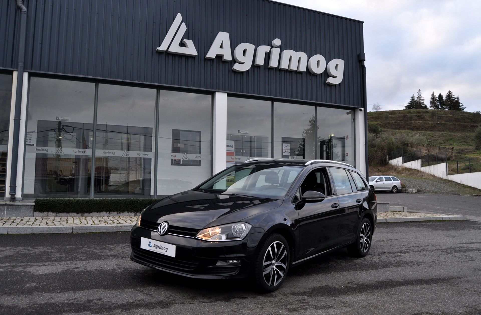 VOLKSWAGEN Golf 1.6 TDi Confortline