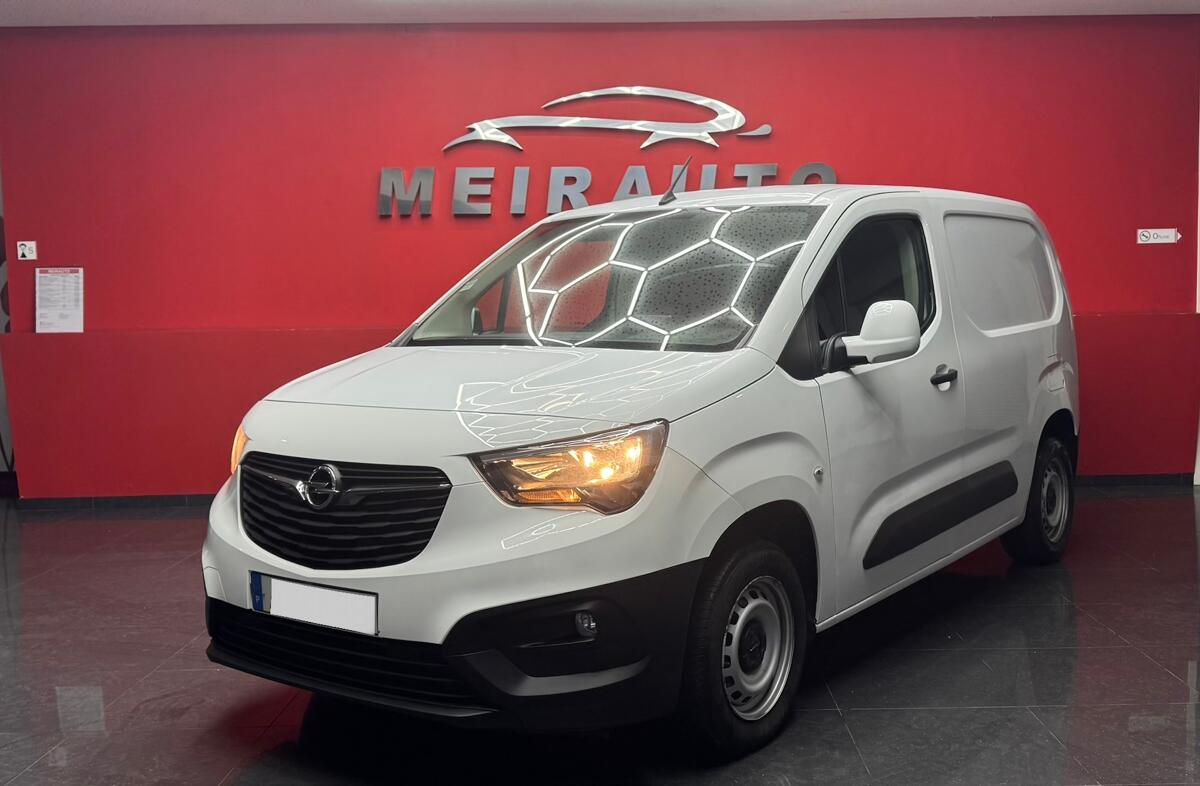 OPEL Combo Van 1.5 CDTi L1H1 Essentia