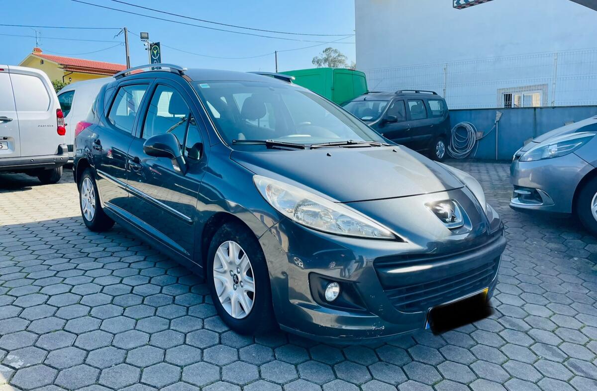 PEUGEOT 207 SW 1.6 HDi Access