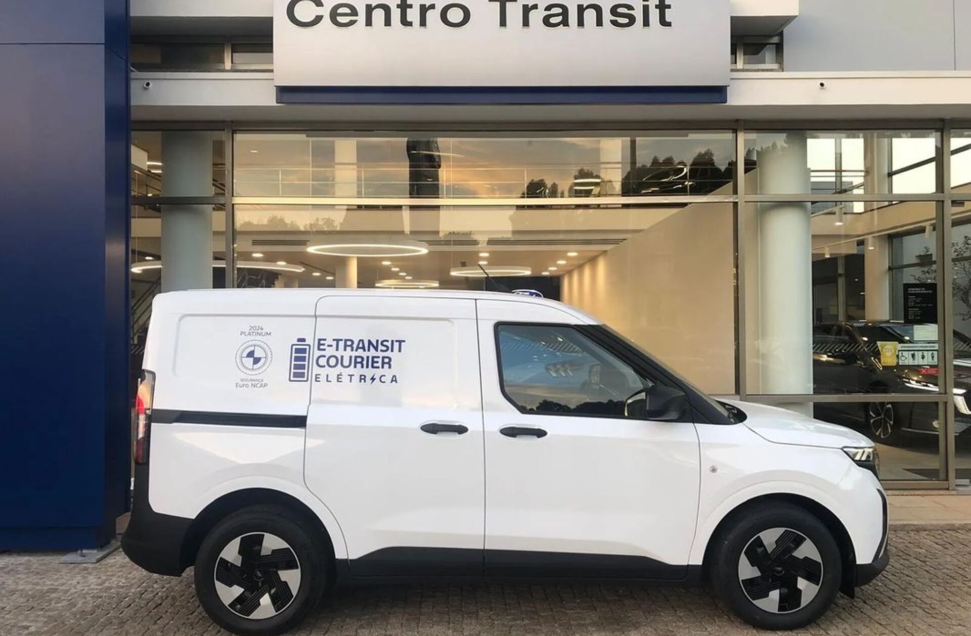 FORD Transit E- 320 L2 BEV 83 kWh Trend