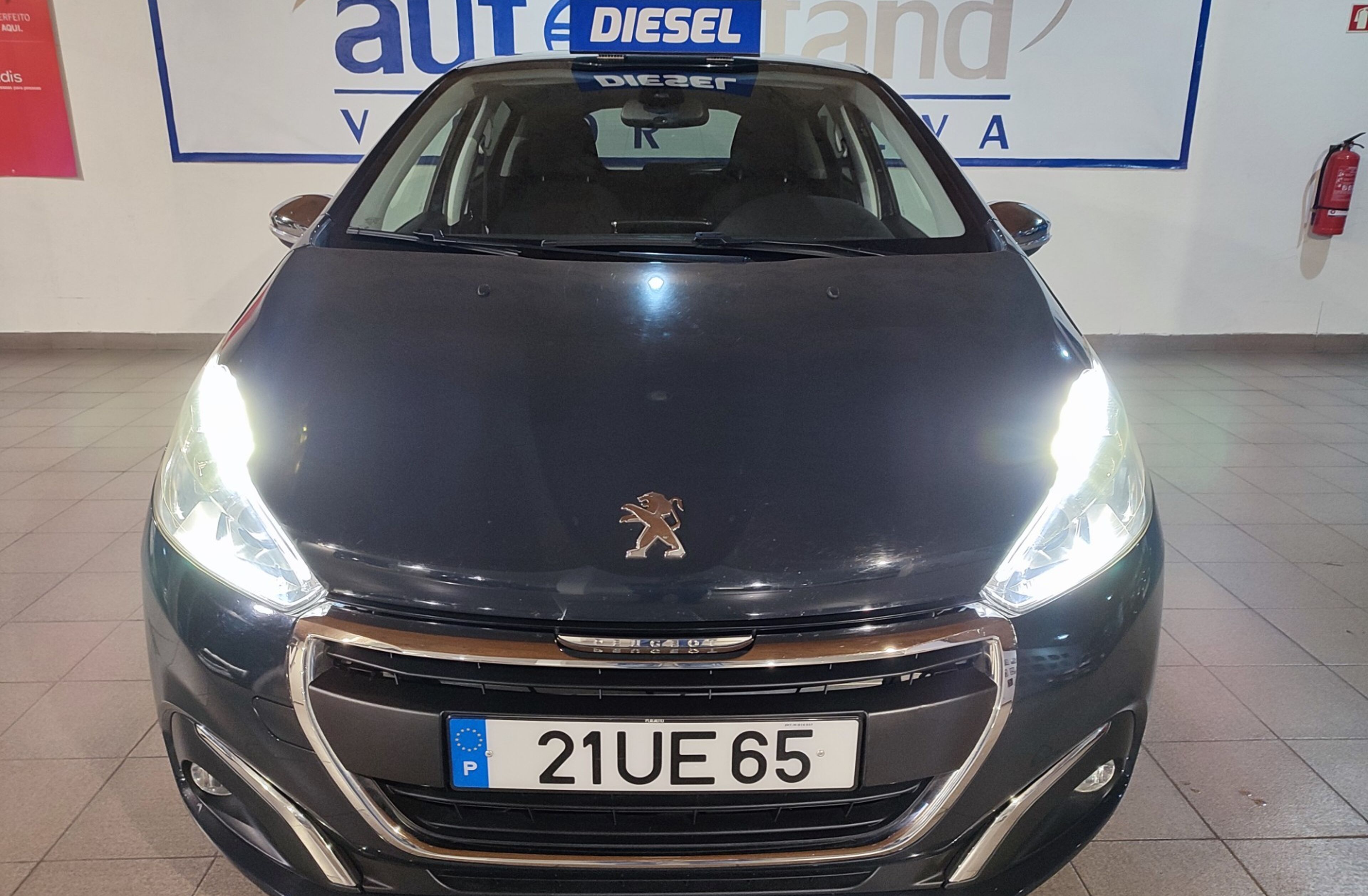 PEUGEOT 208 1.6 BlueHDi Style