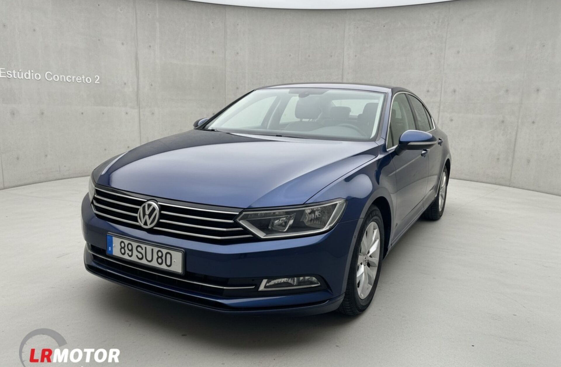 VOLKSWAGEN Passat 1.6 TDi Highline DSG