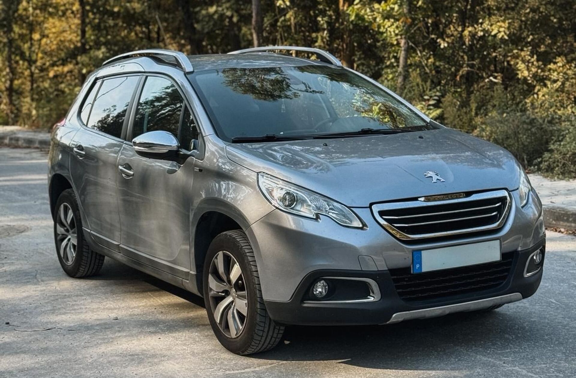 PEUGEOT 2008 1.2 PureTech Allure