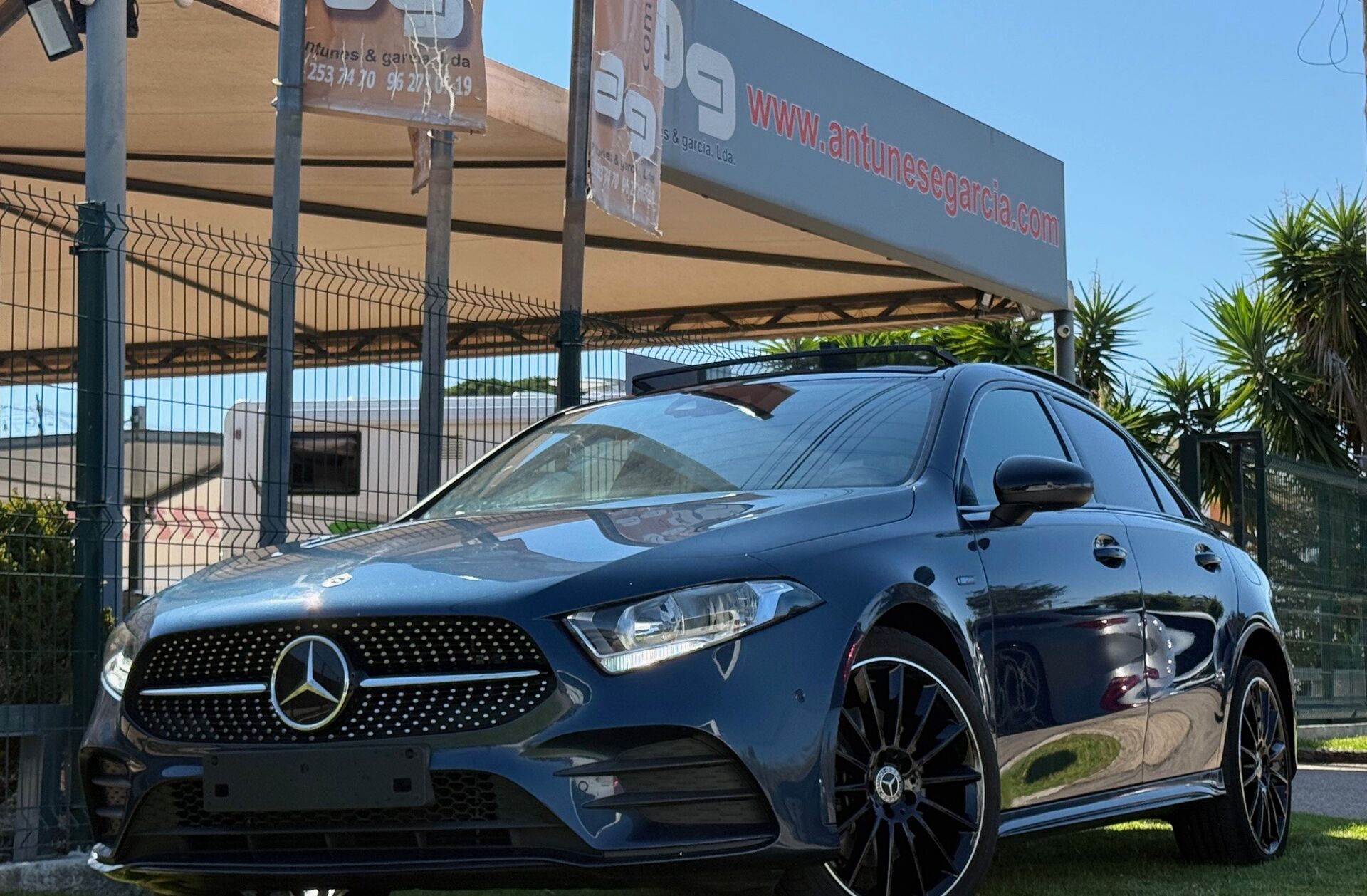 MERCEDES Classe A A 250 e AMG Line