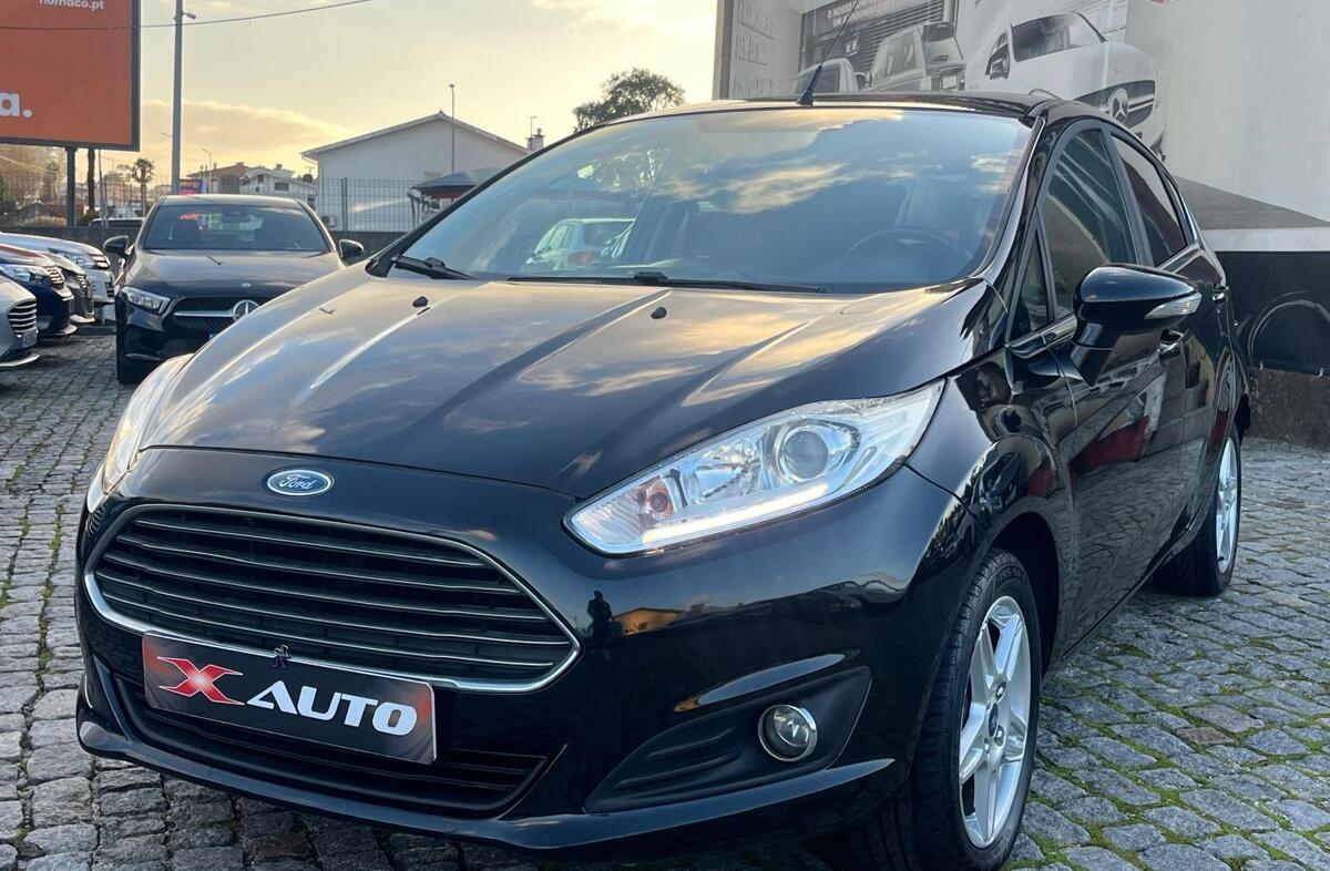FORD Fiesta 1.0 Ti-VCT Titanium