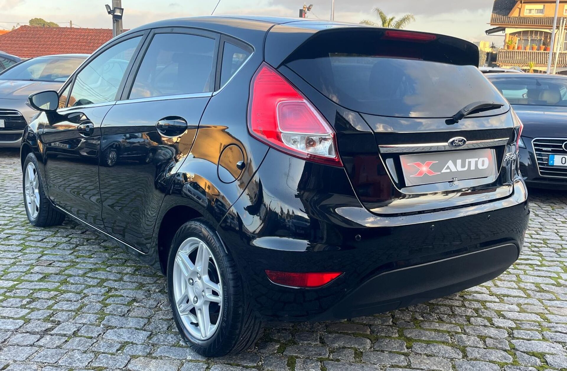 FORD Fiesta 1.0 Ti-VCT Titanium