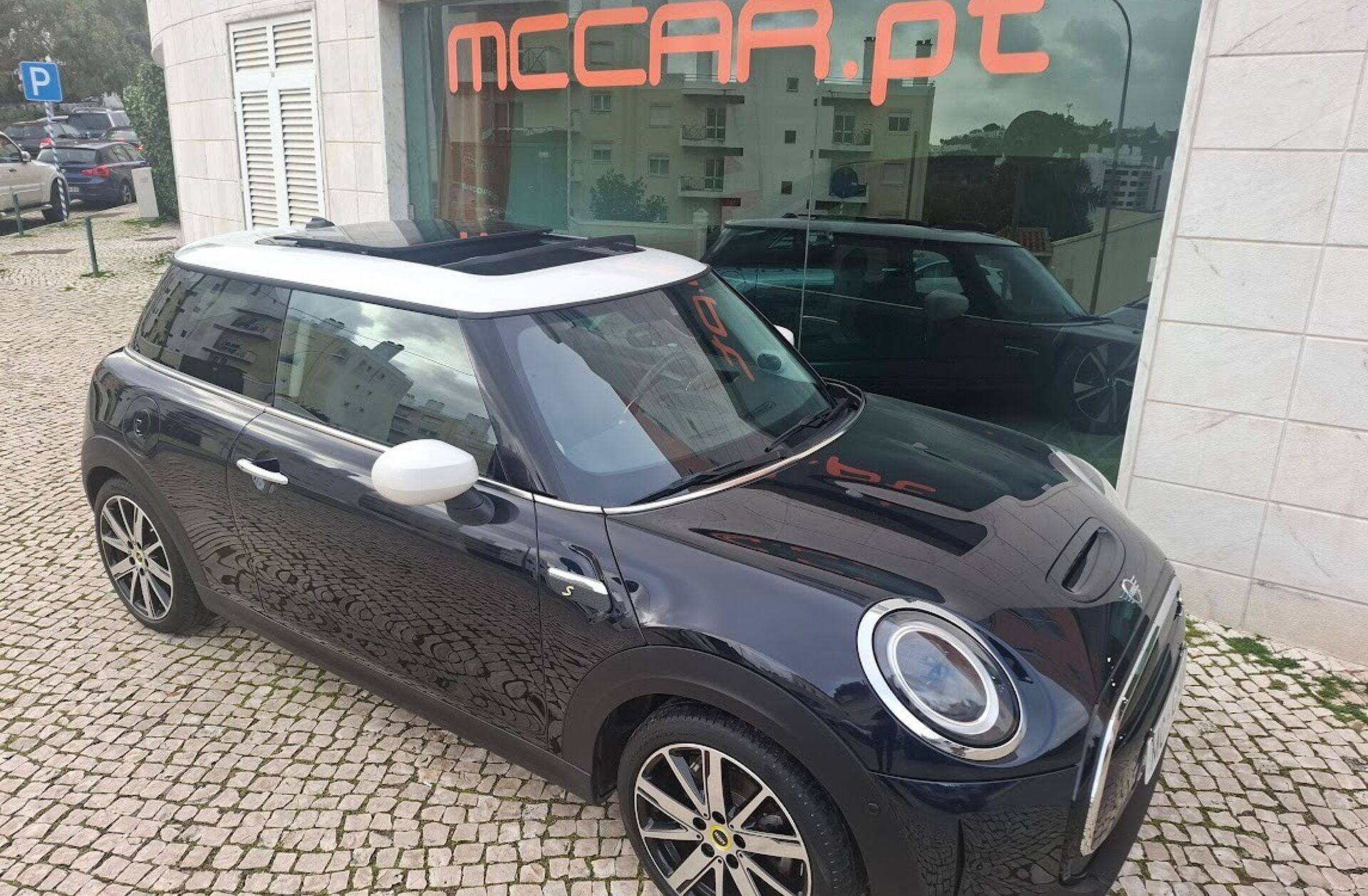 MINI Mini Cooper SE Mini Yours