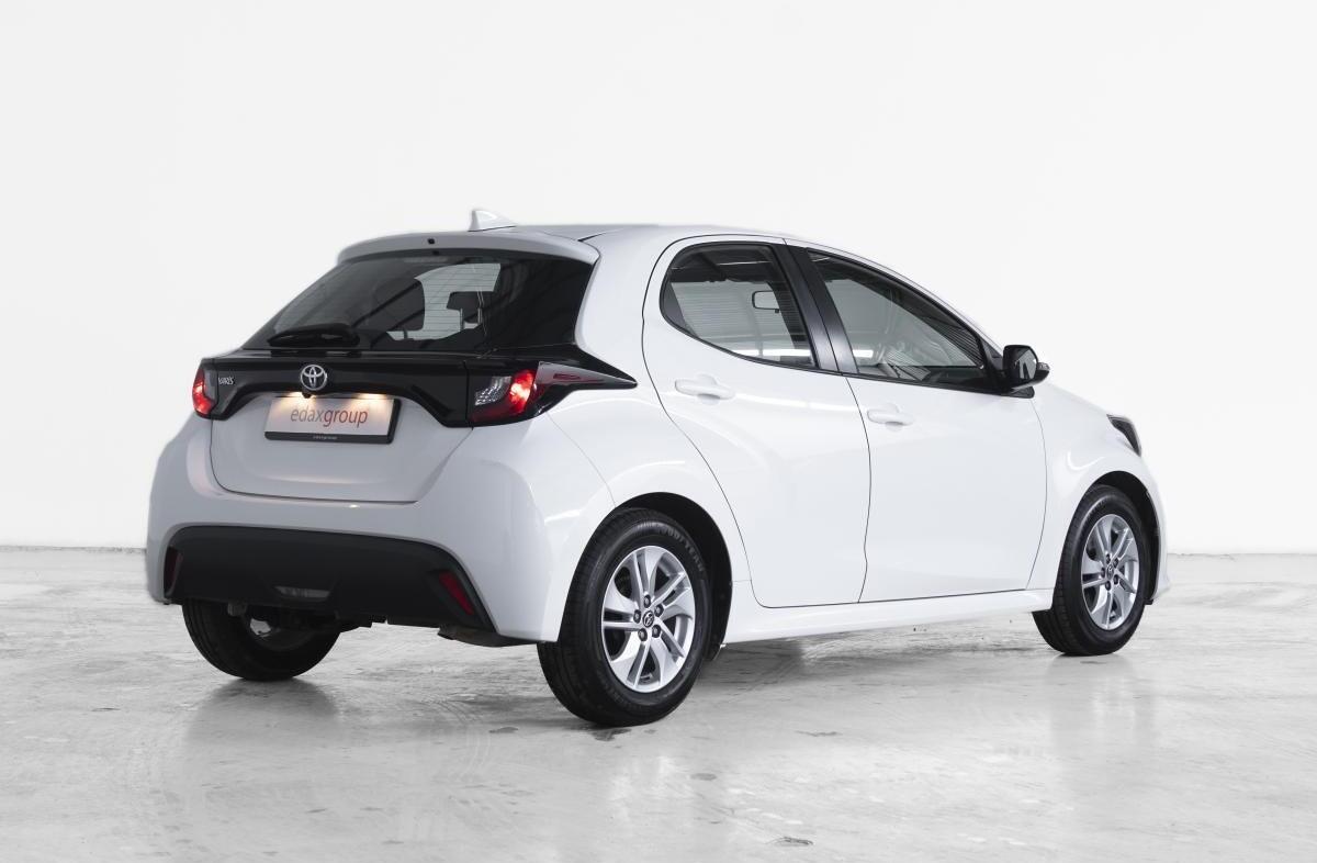 TOYOTA Yaris 1.0 VVT-i Comfort Plus
