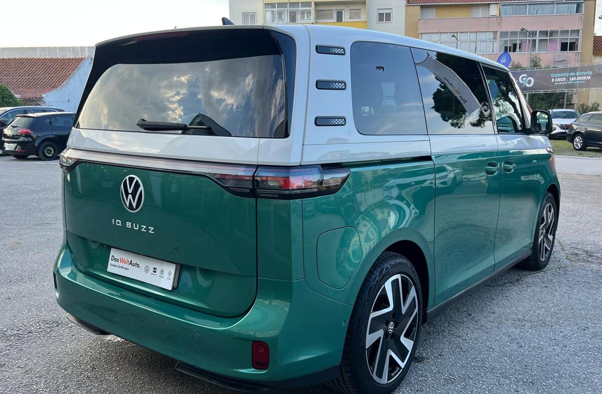 VOLKSWAGEN ID. Buzz 82 kWh Pro